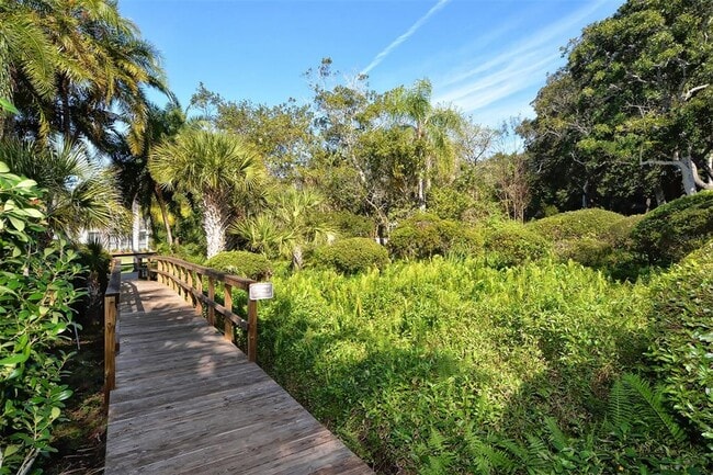 Photo - 1608 Bayhouse Point Dr Unit GL304