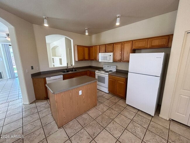 Photo - 3317 E Park Ave