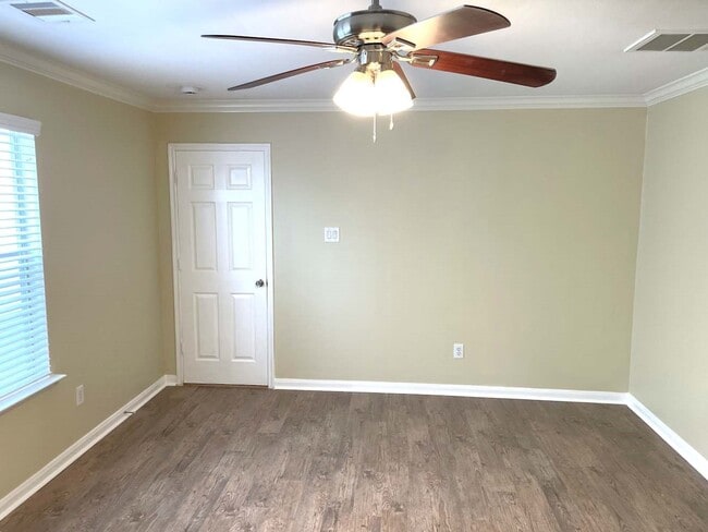 Photo - 22114 Orchard Dale Dr