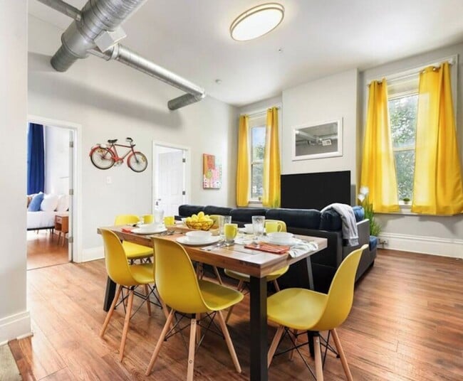 Building Photo - 2134 E Carson St Unit #1