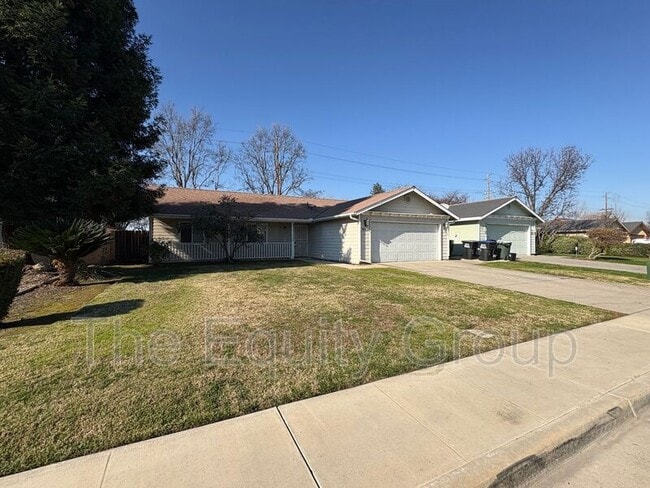 Photo - 905 S Laguna St