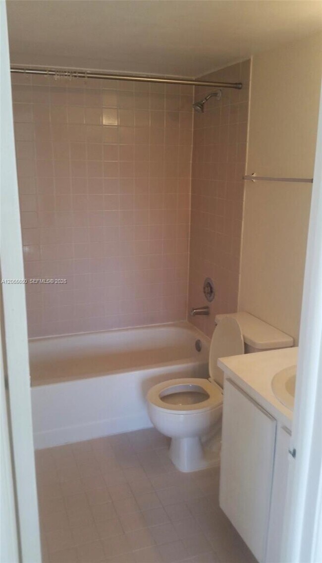 Photo - 8260 SW 210th St Unit 309