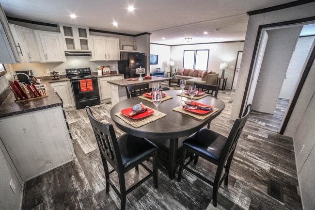 Photo - Stockbridge Estates