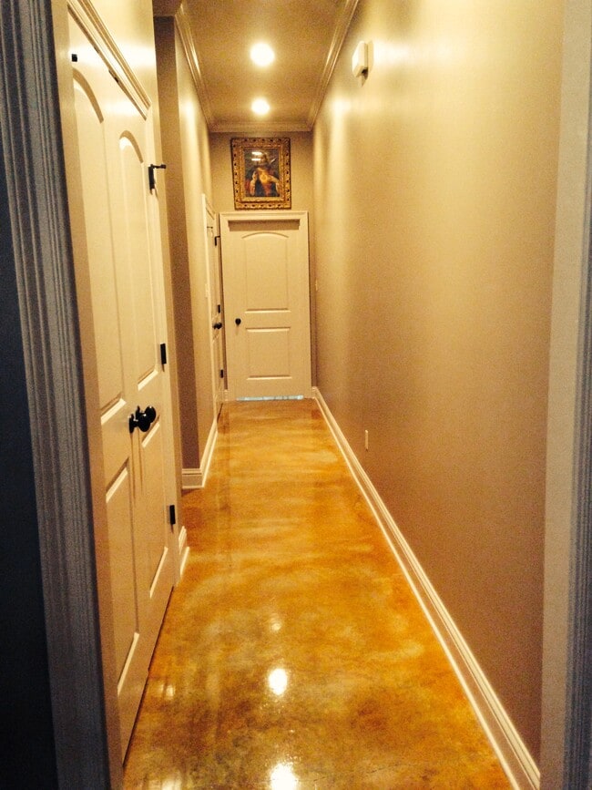 Photo - 141 Treasure Cv