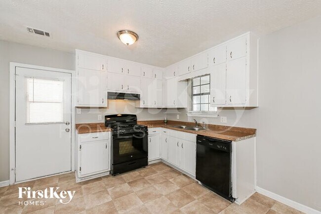 Photo - 2848 Maple Grove Dr