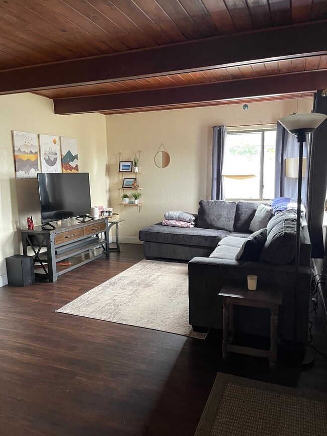 2351 Austin St