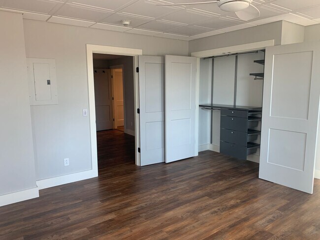 12 Water St Unit 202