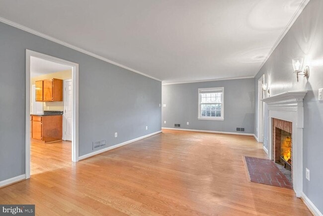 Photo - 6536 Divine St