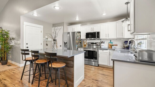 Photo - 4291 Campden Dr