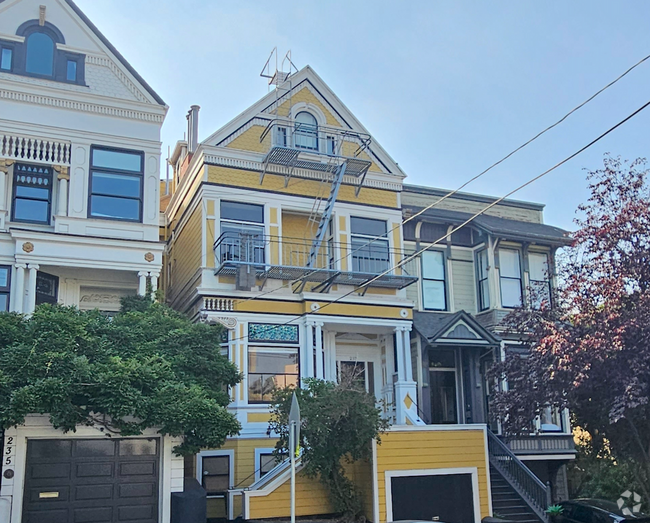 Building Photo - Lower Haight/Haight-Ashbury: Recently Remo... Unit 237 Broderick St. #4 Rental