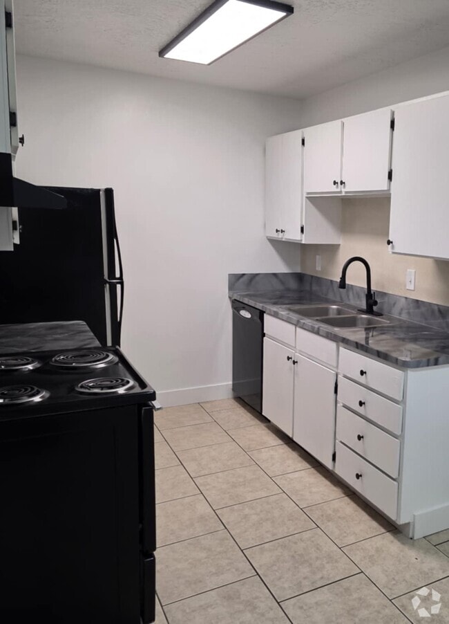 Building Photo - 1455 W Layton 4-plex Unit 2 up Rental
