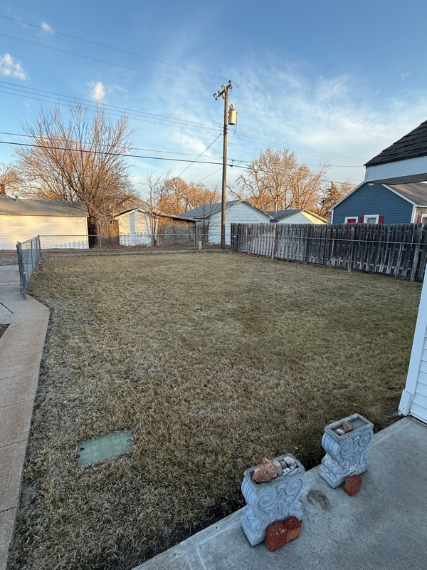 Photo - 710 W 8th St