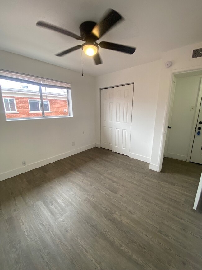 Photo - 813D Courtois Unit D