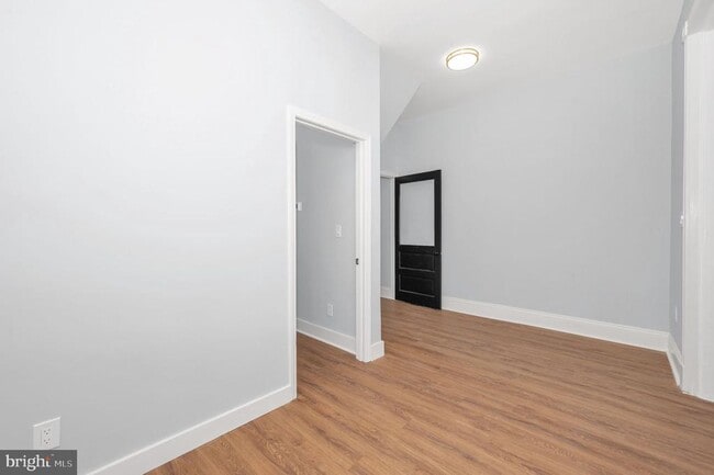 Photo - 230 S Market St