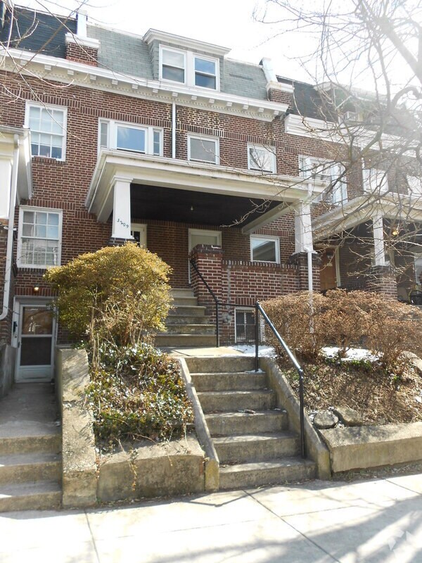 Building Photo - 3209 Guilford Ave Unit #1 Rental