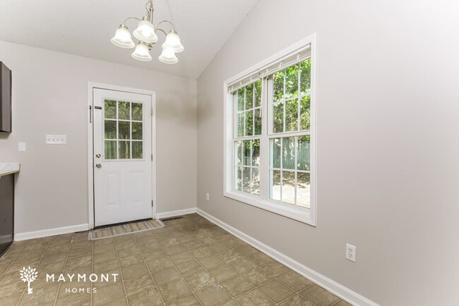 Photo - 1215 Liriope Ln
