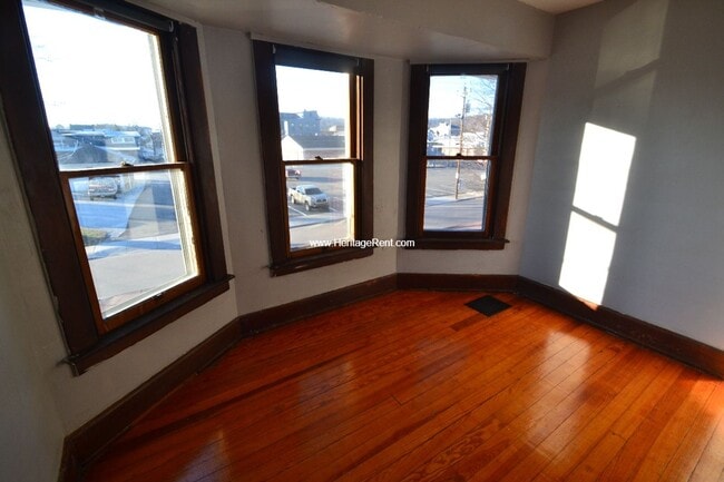 Photo - 207 Park Ave Unit 2nd Floor