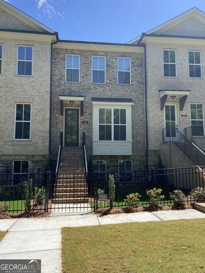 Photo - 130 Everley Walk Townhome