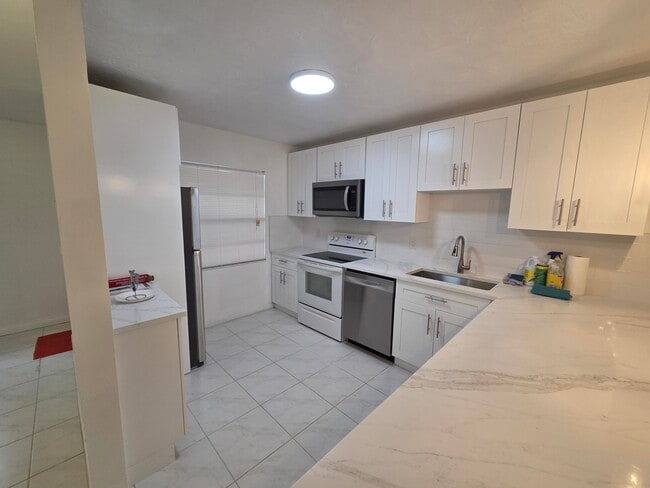 Photo - 9187 Norte Lago Unit 5e