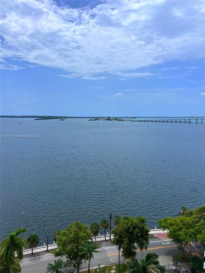 Photo - 1420 Brickell Bay Dr Condo Unit PH7C