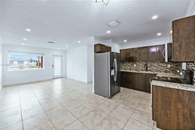 Building Photo - 3230 NW 171 Terrace Rental