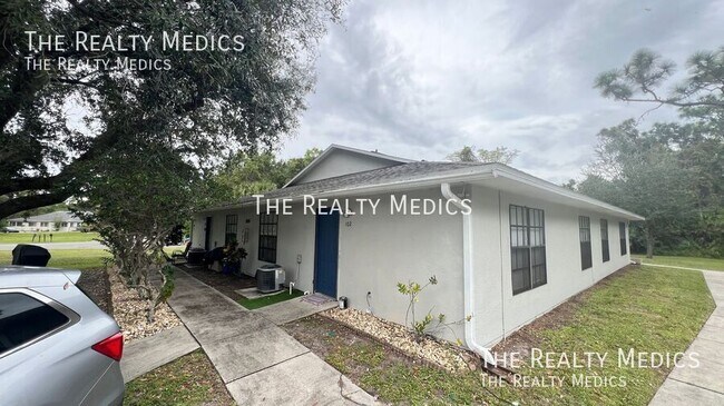 Photo - 1984 Agora Cir SE