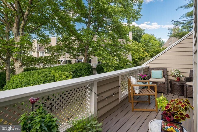 Photo - 79 Andover Ct