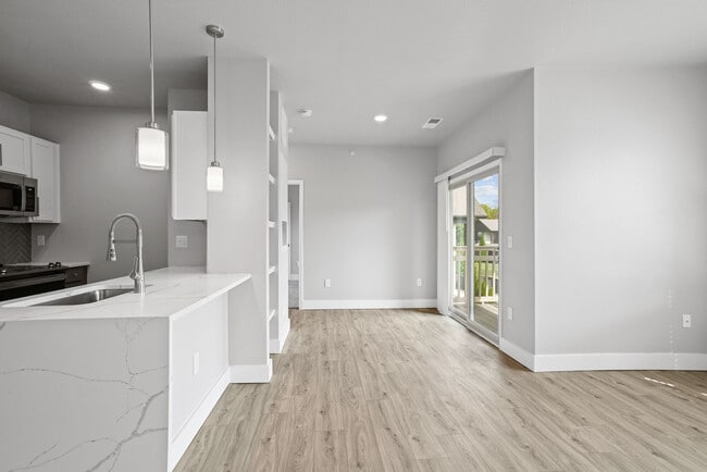 The Apartments at Brayden