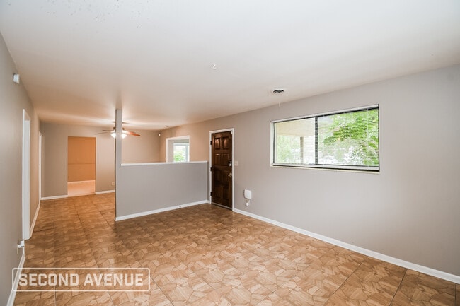 Photo - 6835 Mother Goose Rd