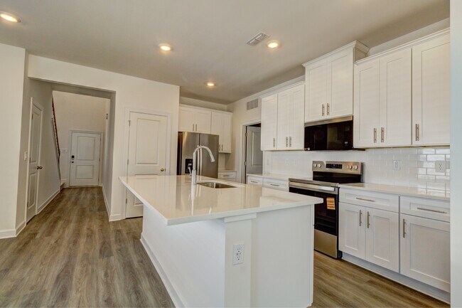 Photo - 5037 Poplin Vly