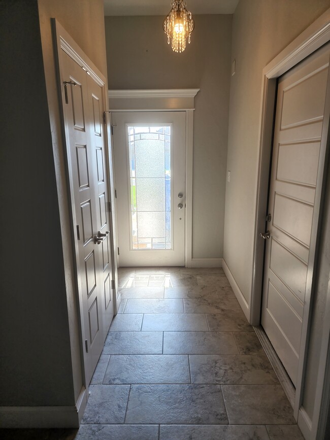 Photo - 202 Northwest Granite Avenue