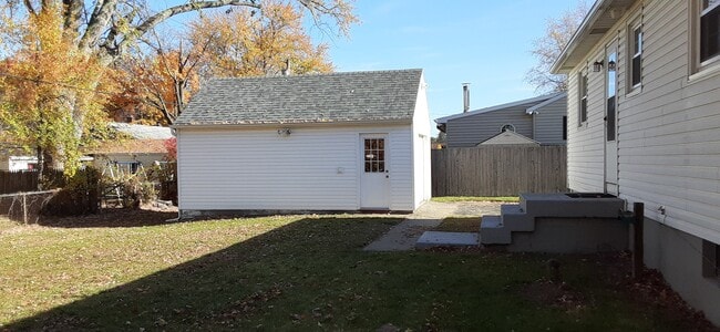 Photo - 22 Hanifin Ave