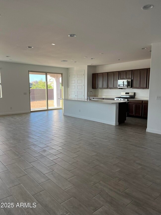 Photo - 9426 W Sells Dr