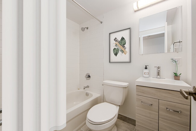 Photo - 111 Cosburn Avenue