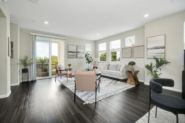 Building Photo - 26583 Greta Ln