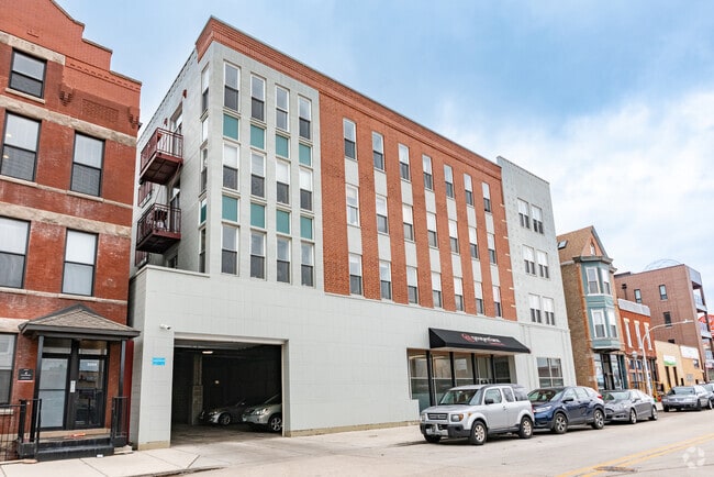 Building Photo - 2356 N Elston Ct Rental