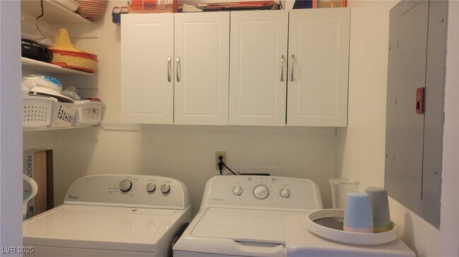 Photo - 2140 Willowbury Dr