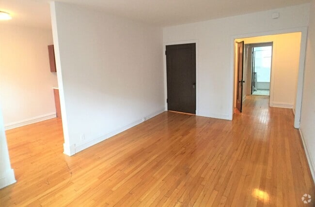 Building Photo - 1060 W Cornelia Ave Unit 2 Rental