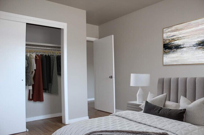 Photo - Ariel Apartments