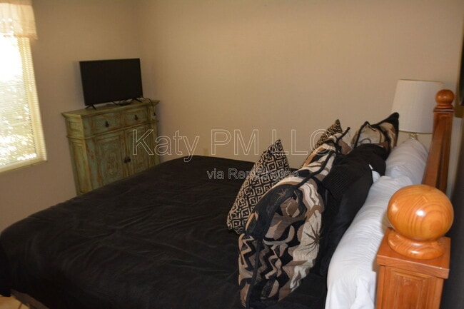 Photo - 14405 W Greystone Dr