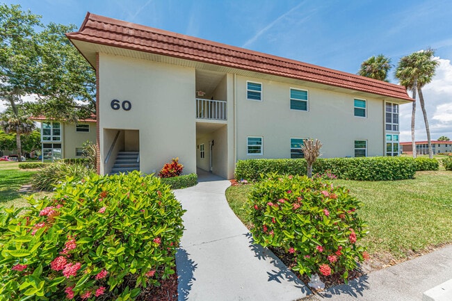 Photo - 60 Woodland Dr Unit 204