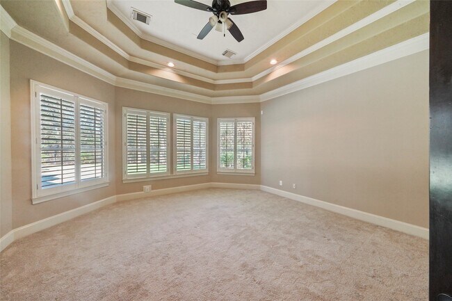 Photo - 30 N Palmiera Cir