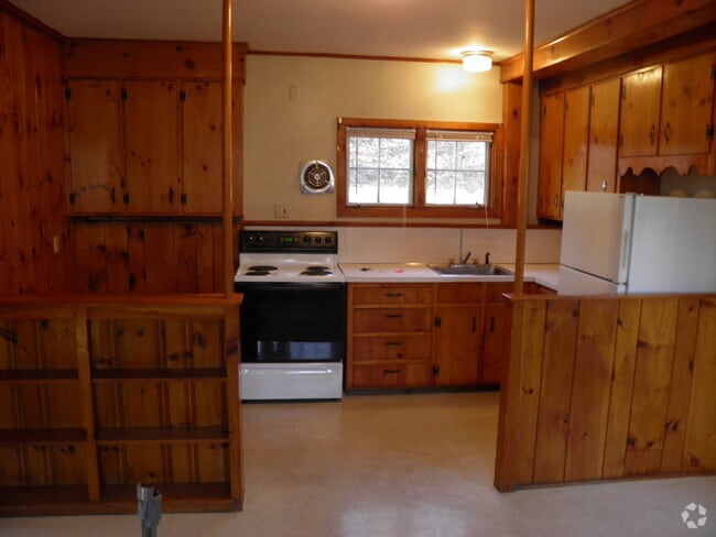 Building Photo - 47 Spring St Unit Apt1B