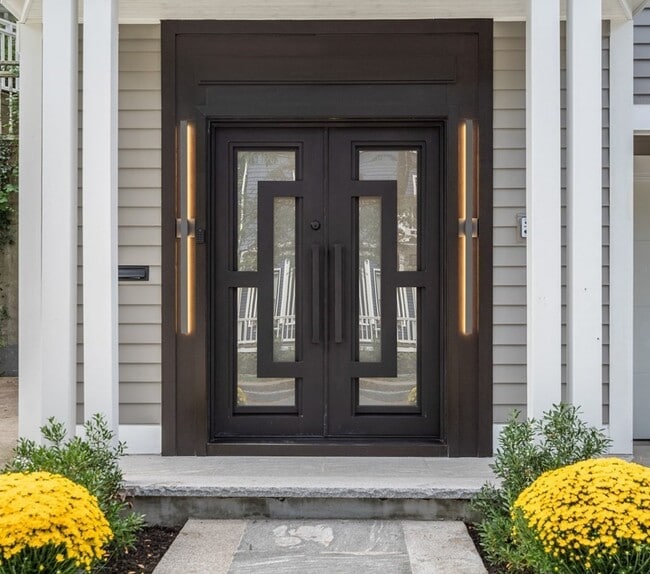 Photo - 89 University Rd