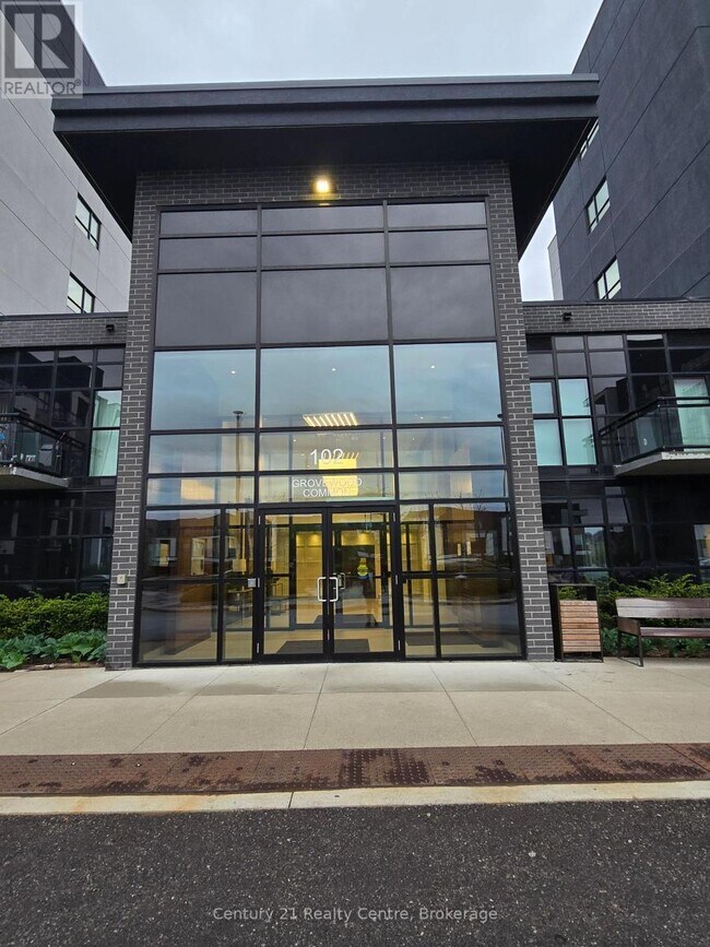 Photo - 102 Grovewood Common Unité 134