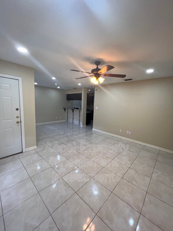 Photo - 2105 Grayson Ave