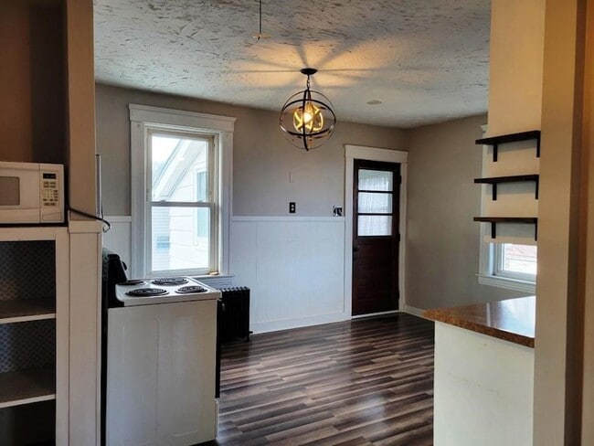 755 Franklin St Unit 2