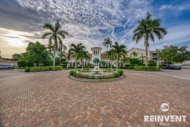 Main Entrance - 4720 Saint Croix Ln Condominio Unidad 136