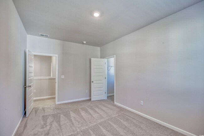 Photo - 736 Sturdy Root Pl