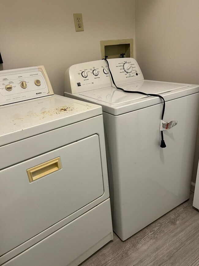 Photo - 1121 S 23rd St Unidad (27) 1123 S 23rd